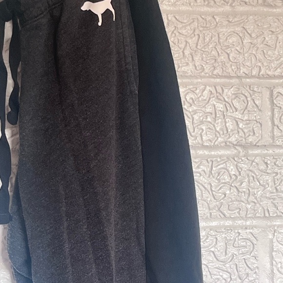 PINK Victoria's Secret Bundle, sweatshirt & 2 pairs of sweats - Picture 8 of 13